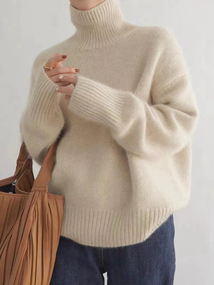 Lola | Cashmere Turtleneck Sweater